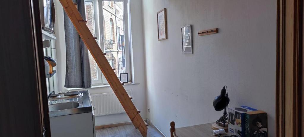 European District Hostel Brussels Ngoại thất bức ảnh