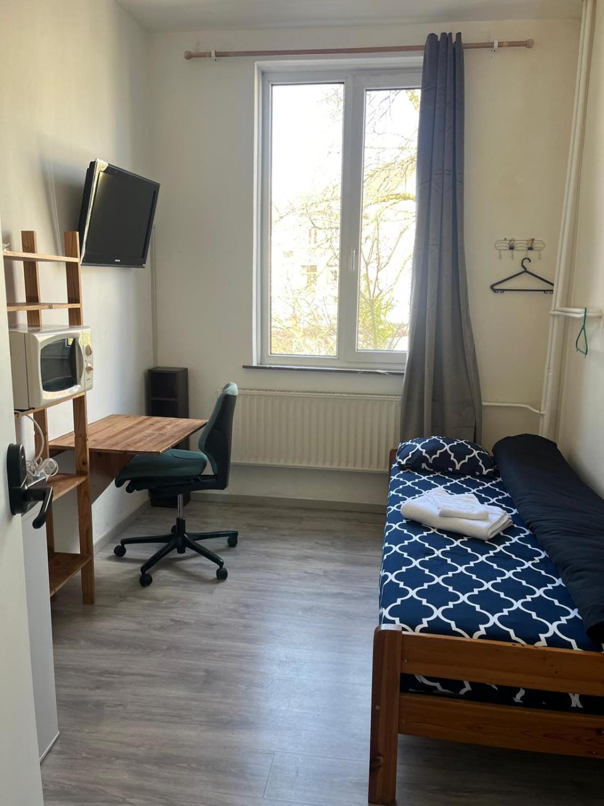 European District Hostel Brussels Ngoại thất bức ảnh