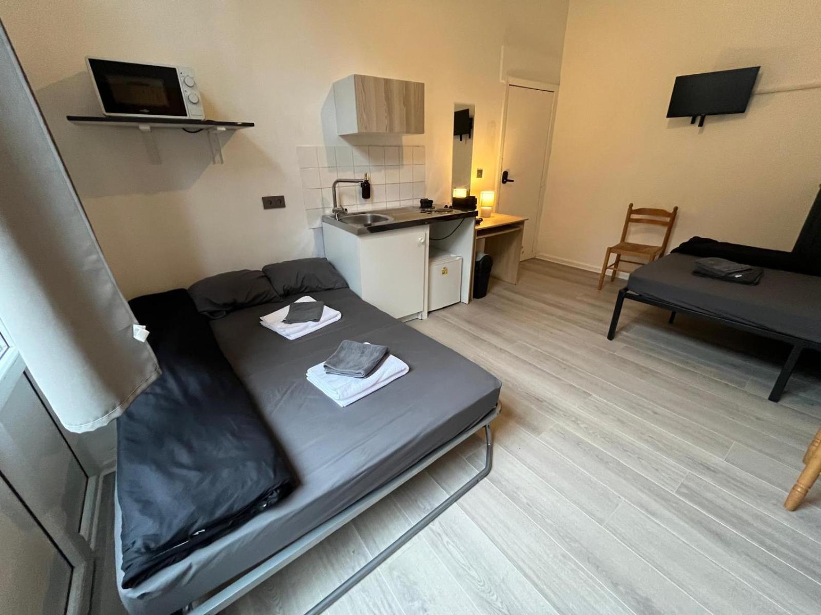 European District Hostel Brussels Ngoại thất bức ảnh