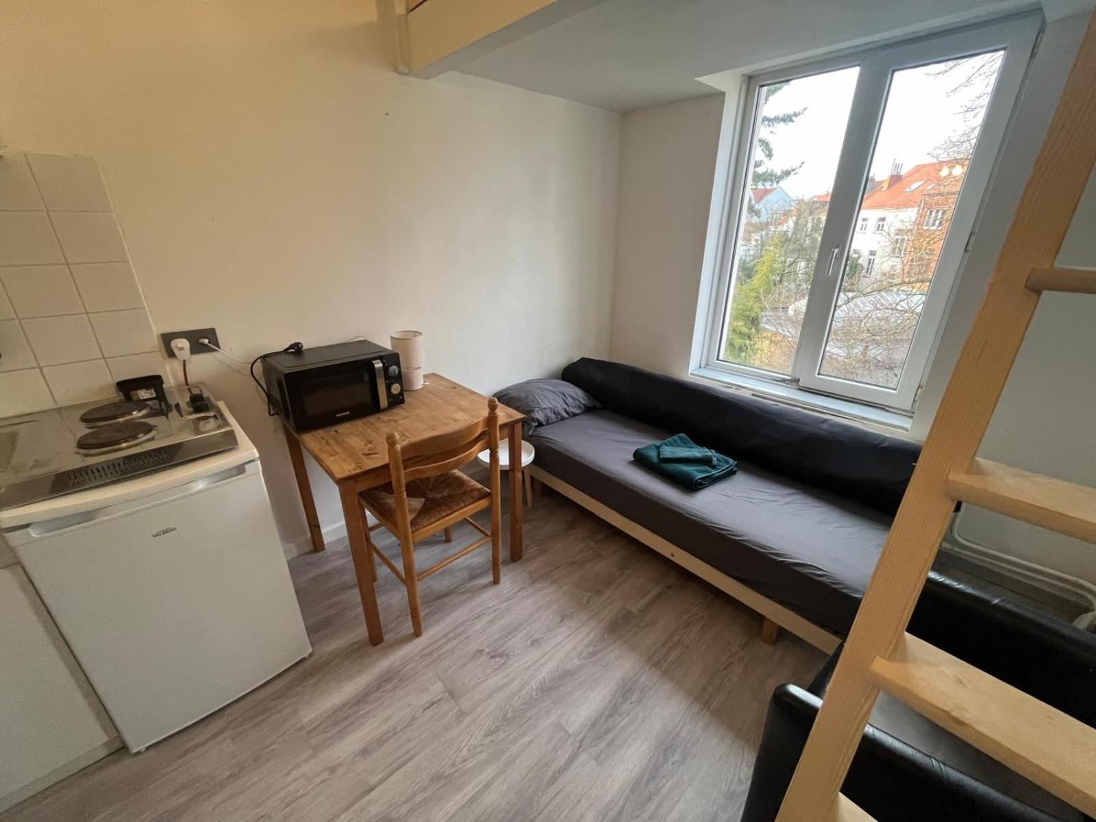 European District Hostel Brussels Ngoại thất bức ảnh